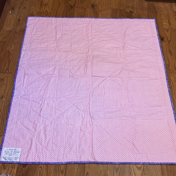 Dora the explorer with her monkey boots pink and purple quilt - Picture 6 of 9